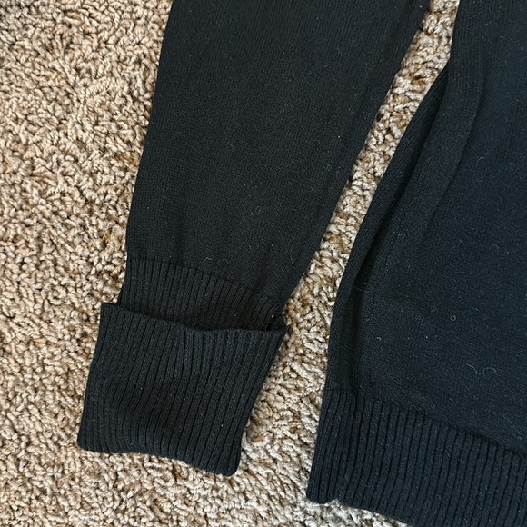 NY & Co Sweater - Picture 3 of 6